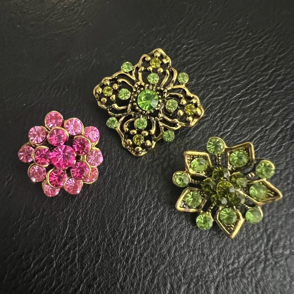Vintage Style Rhinestone Flower Scatter Pins Set Green Pink Gold Tone Whimsigoth